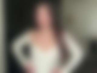 Chloe's Live Sex Cam Show