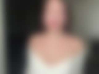Chloe's Live Sex Cam Show