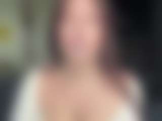 Chloe's Live Sex Cam Show