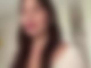 Live cam show with Chloe - Flashing on CamClone