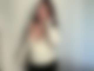 Chloe's Live Sex Cam Show