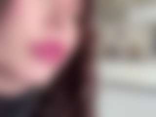 Chloe's Live Sex Cam Show