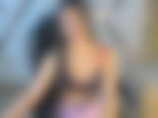 Live cam show with Briyitcollins - Deepthroat on Camming Site