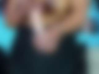 Charlot-noa's Live Sex Cam Show