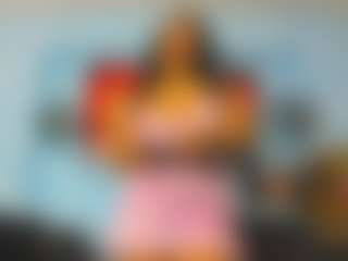 Live cam show with Charlot-noa - Smoking on Camsoda