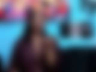 Live cam show with Charlot-noa - Shower on Camsoda