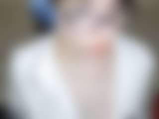 Live cam show with KendaShad - Mature Young Adult on WildCum