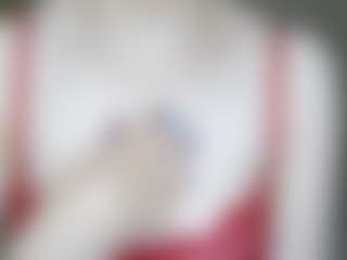 KendaShad MILF webcam performer live streaming