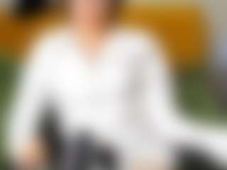 Live cam show with KendaShad - Latina MILF on https://playwithruby.com