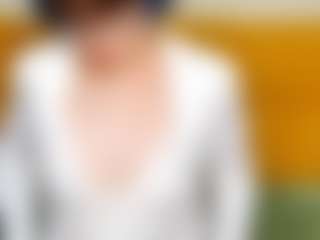 KendaShad MILF webcam performer live streaming