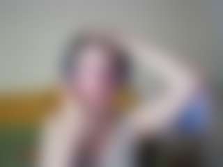 Live cam show with KendaShad - Petite MILF on Camsoda