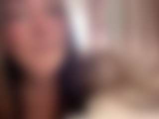 KeniaFoulds's Live Sex Cam Show