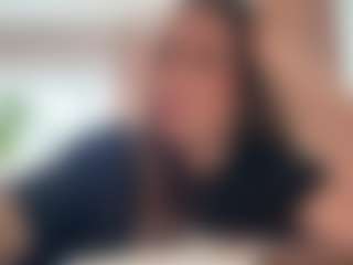 KeniaFoulds's Live Sex Cam Show