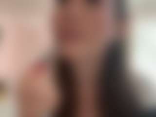 Live cam show with KeniaFoulds - Facial Piercings on Camsoda