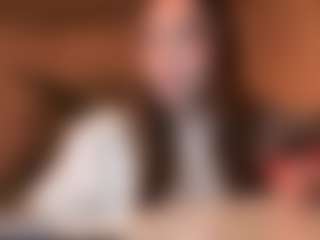 Live cam show with KeniaFoulds - Control on livesuperchat.net