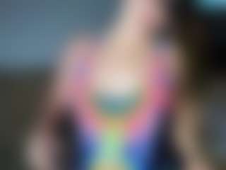 Live-Cam-Show mit littleredswan - Squirt auf Camsoda