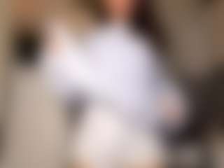 Live cam show with NanceyNeifert - Sucking on Camiplay Live
