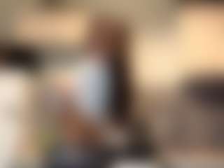 Spettacolo in cam dal vivo con NanceyNeifert - Brown Hair Petite su Camsoda