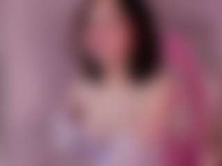Live cam show with Roxy - Dirty on live18s.com