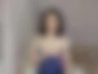 Roxy's Live Sex Cam Show