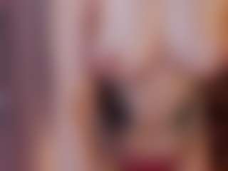 Roxy's Live Sex Cam Show