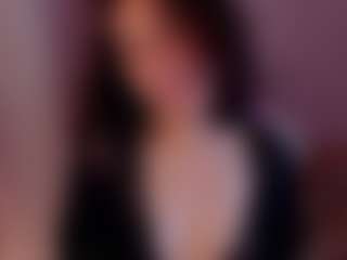 Live cam show with Roxy - Glasses on fapnchat