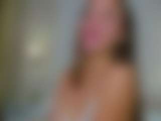 Selena-Vos's Live Sex Cam Show