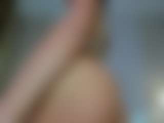 Selena-Vos's Live Sex Cam Show