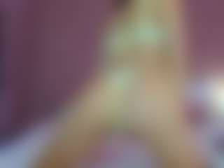 Selena-Vos's Live Sex Cam Show