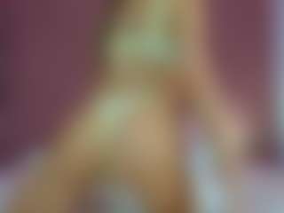 Selena-Vos's Live Sex Cam Show