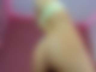Selena-Vos's Live Sex Cam Show
