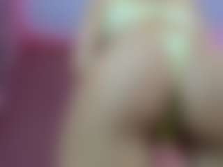 Live cam show with Selena-Vos - Dirty on SmokeAndPoke