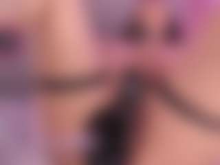 Stephany-Harlot's Live Sex Cam Show