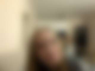 Live cam show with TiaraBeras - Solo on CamSextacy