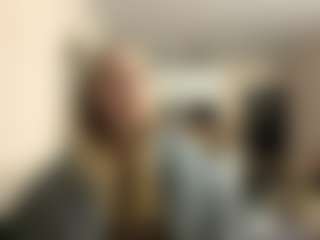 TiaraBeras's Live Sex Cam Show