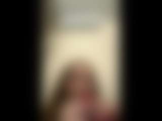 TiaraBeras's Live Sex Cam Show