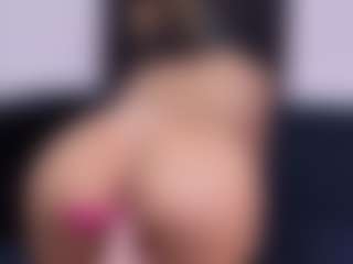 Live cam show with Vanessaaskyy - Blonde Hair on Camsoda