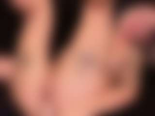 Live cam show with Vanessaaskyy - Athletic Middle Aged on WildCum