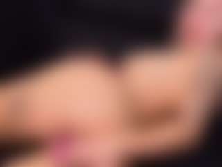 Vanessaaskyy's Live Sex Cam Show
