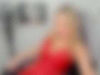 Live cam show with BeautyFlora - Blonde Hair on fapnchat