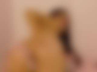 CataleyaRosse's Live Sex Cam Show