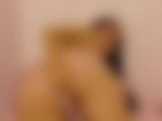 CataleyaRosse's Live Sex Cam Show