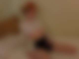 Live cam show with DelcieKussmaul - Striptease Young Adult on livesuperchat.net