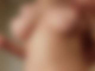 DelcieKussmaul's Live Sex Cam Show