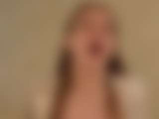 DelcieKussmaul's Live Sex Cam Show