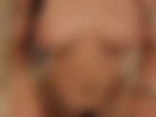 DelcieKussmaul's Live Sex Cam Show