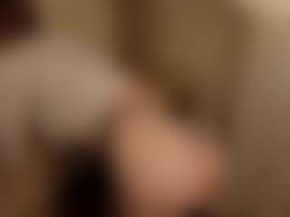 DelcieKussmaul's Live Sex Cam Show