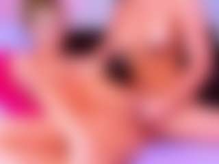 Giirls-Glamur20's Live Sex Cam Show
