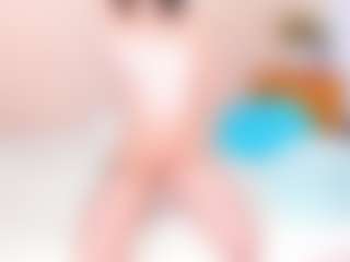 Live cam show with Giirls-Glamur20 - Tease on Camsoda