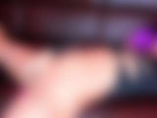 Giirls-Glamur20's Live Sex Cam Show